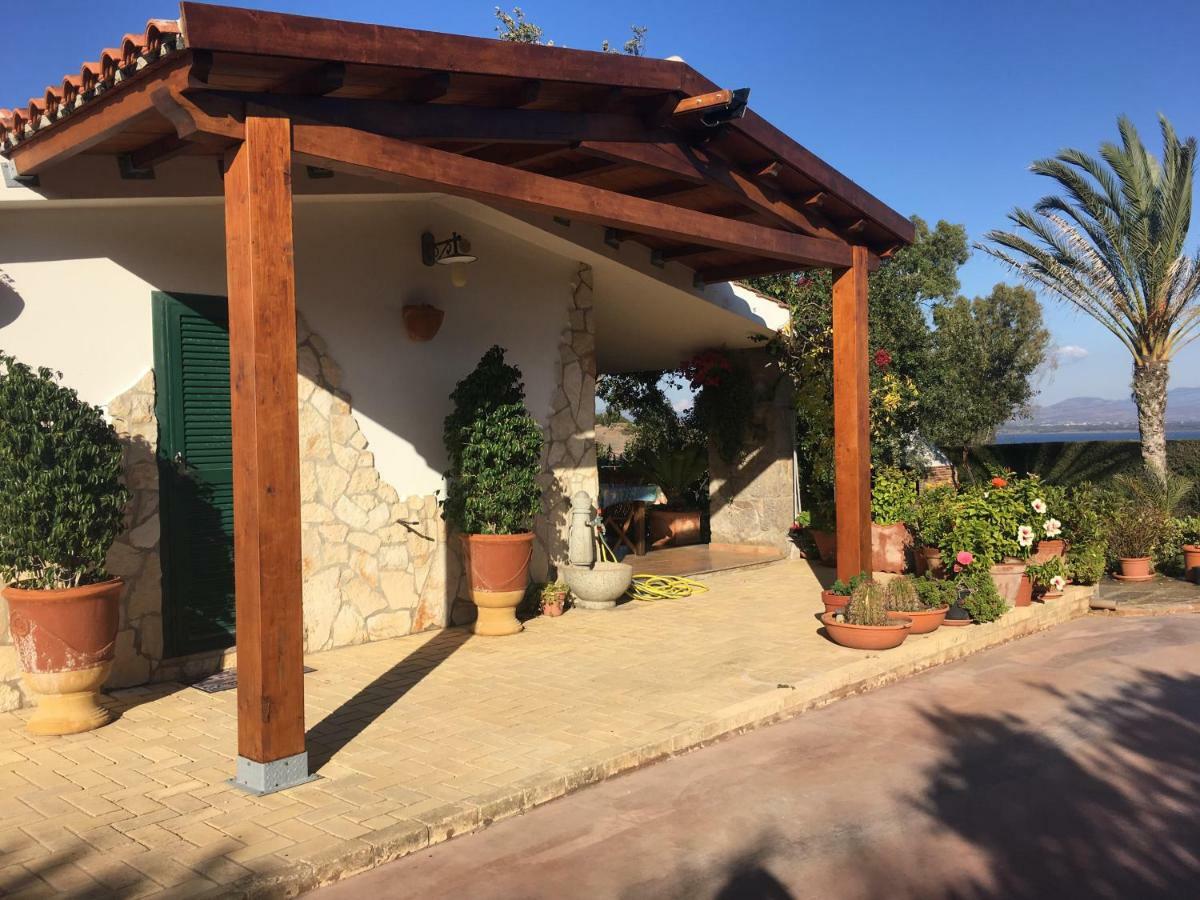 Casa Vacanze SantʼAntìoco Dış mekan fotoğraf